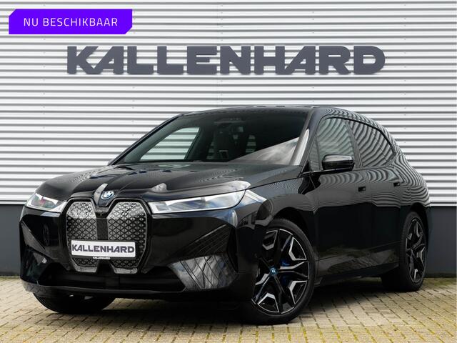 BMW iX xDrive50 - Luchtvering - Active Steering - Pano - Trekhaak