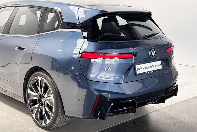 BMW iX xDrive60 Innovation Pack M Sportpakket - Verwacht: Mei 2026