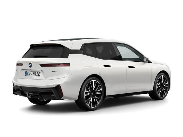 BMW iX xDrive45 M Sportpakket Pro | Innovation Pack | Sky Lounge