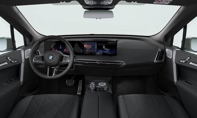 BMW iX xDrive45 M Sportpakket Pro | Innovation Pack | Sky Lounge