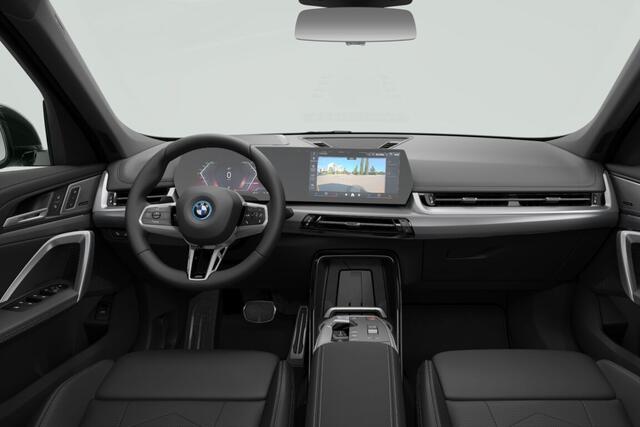BMW iX1 eDrive20 M Sport Edition | M Sport Pro | Innovation Pack | Comfort Pack | Travel Pack | Trekhaak