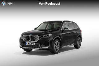 bmw-ix1-edrive20-pure-edition