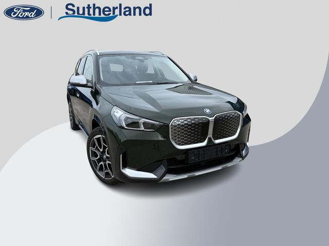 BMW iX1 eDrive20 67 kWh 204pk | X-Line | Travel Pack | Innovation Pack | Adaptieve cruise controle | HiFi System Harman Kardon | Panoramadak | Head up Display