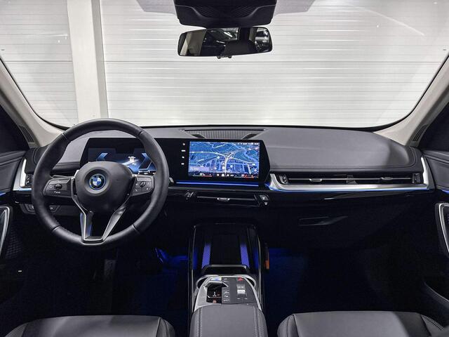 BMW iX1 eDrive20 | Pure Edition | xLine | Premium Pack | Adaptive Led | Comfort Access