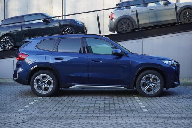 BMW iX1 eDrive20 | xLine | Innovation Pack | Travel Pack