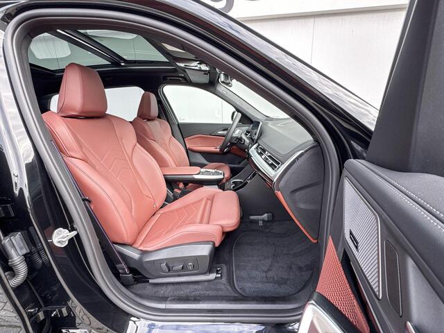 BMW iX1 eDrive20 | M Sport Edition | Driving Assistant Plus | Harman Kardon