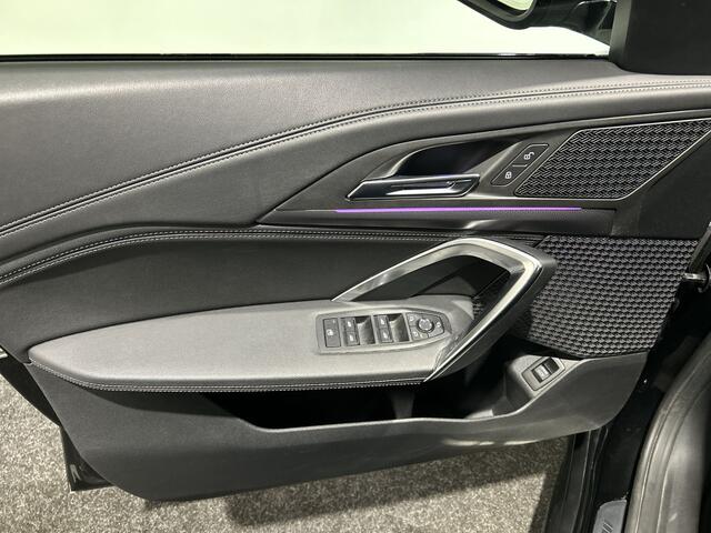 BMW iX1 xDrive30 67 kWh M Sport Edition | Panoramadak | Sportstoelen Soh (batterijcheck) Waarde 97,8 %