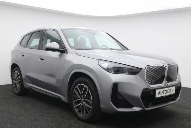 BMW iX1 20 eDrive M Sport Full Led l Navi l Camera