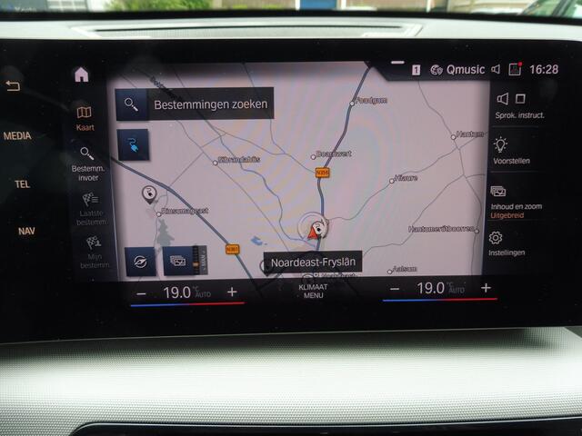 BMW iX1 xDrive30 Launch Edition 67 kWh SOH 93.9% Camera | LED | LMV 17" | Keyless | NL auto | 1e eig.