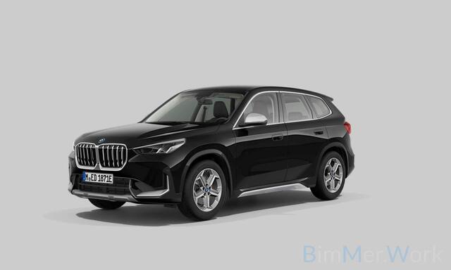 BMW iX1 xDrive30 67 kWh