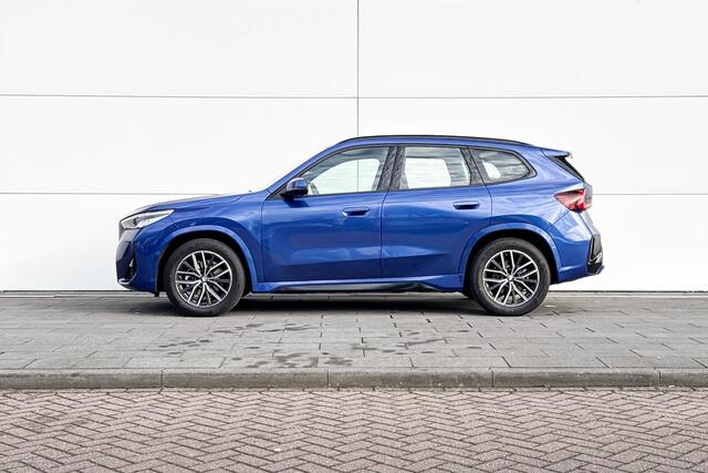 BMW iX1 eDrive20 67 kWh M Sport Edition M-Sport | Trekhaak | Huisselectie 750