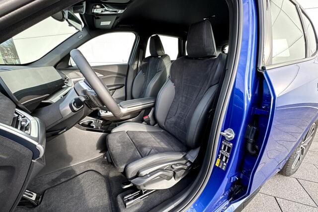 BMW iX1 eDrive20 67 kWh M Sport Edition M-Sport | Trekhaak | Huisselectie 750