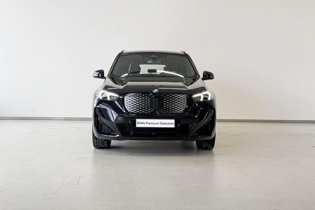 BMW iX1 eDrive20 Premium Pack M Sportpakket Pro