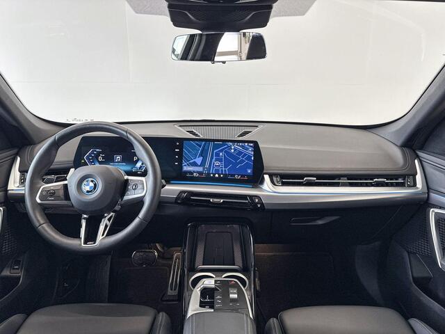 BMW iX1 eDrive20 Premium Pack M Sportpakket Pro