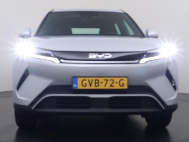 BYD ATTO 2 Boost 45 kWh VAN ¤ 31.900,- VOOR ¤ 27.877,- UW LENTEVOORDEELl: ¤4.023,-!| DIRECT LEVERBAAR | Volledige BYD Fabrieksgarantie t/m 11-2030 of 150.000 km | Stoel & Stuurverwarming | Adaptieve Cruise | 360° Camera | Panoramadak | Dodehoekassistent | Origineel 