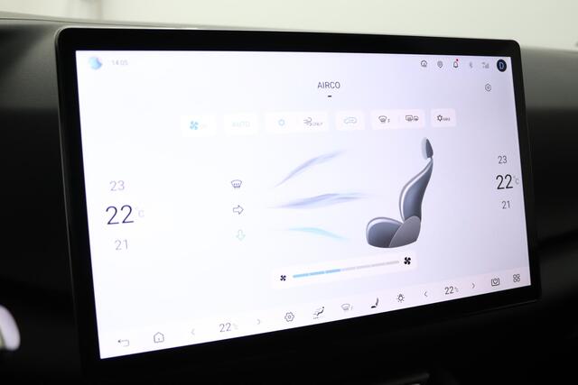 BYD ATTO 2 DM-i Active Nieuw | Apple Carplay | Navigatie | 360 graden camera | Midnight Blue