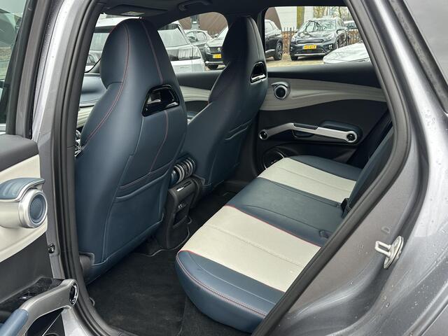 BYD Atto 3 Design 60 kWh SOH 93% | GROOT SCHERM + ELEKTRISCHE KOFFERRUIMTEKLEP | COMPLETE AUTO | RIJKLAAR INCL. FABRIEKSGARANTIE T/M 2029 | AANDRIJFLIJN EN ACCU T/M 2031