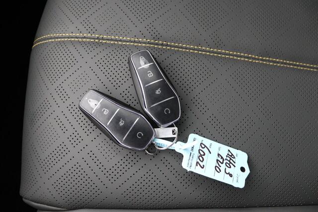 BYD Atto 3 EVO Excellence 74.8 kWh | Panoramadak | 360 graden camera | 1500kg trekgewicht |Stoelverwarming/ventilatie