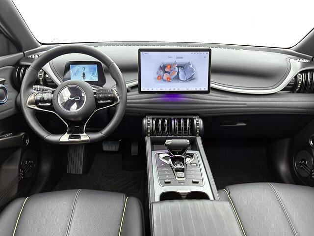 BYD Atto 3 Comfort 60 kWh | Modeljaar 2025 | Zwart leder | BTW-auto |