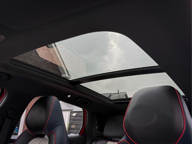 BYD Atto 3 Comfort 60 kWh - SOH 92,1%, 1e eigenaar, Pano, Navi, elek. verst. verw. stoelen, airco!