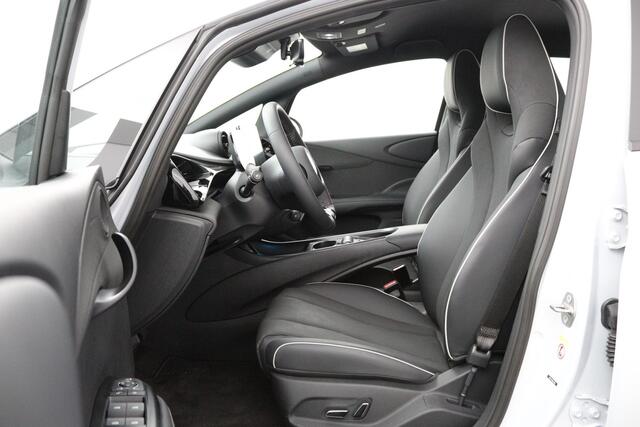 BYD Dolphin Design 60.4 kWh Demo | 427 km | Stoelverwarming | Navigatie | Android auto en Apple Carplay| Panorama dak |