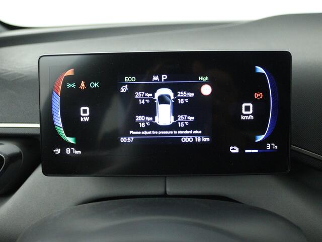 BYD Dolphin SURF Active 30 kWh | Nieuw & Direct leverbaar!