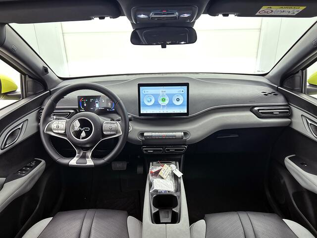 BYD Dolphin SURF Comfort 43 kWh | Elektrische stadsauto | 322 KM WLTP | 10,1" multimediascherm |