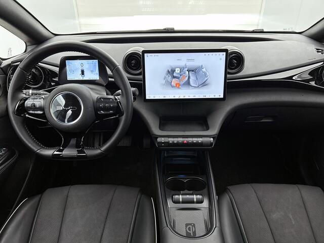 BYD Dolphin Design 60.4 kWh | 427 KM WLTP | 360 camera | 17" LMV | Origineel NL |