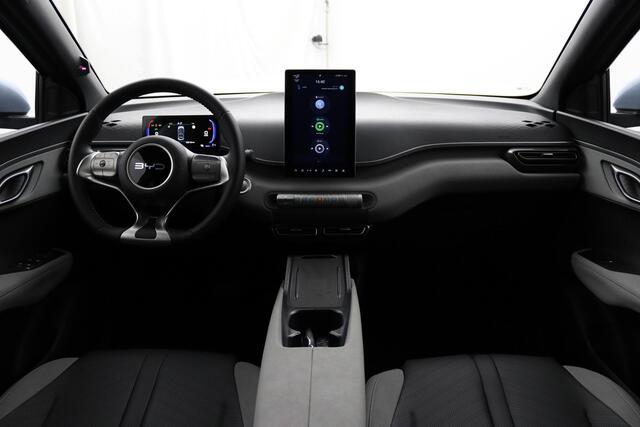 BYD Dolphin SURF Comfort 43 kWh / 360° camera / 312 KM / Apple Carplay / Stoelverwarming