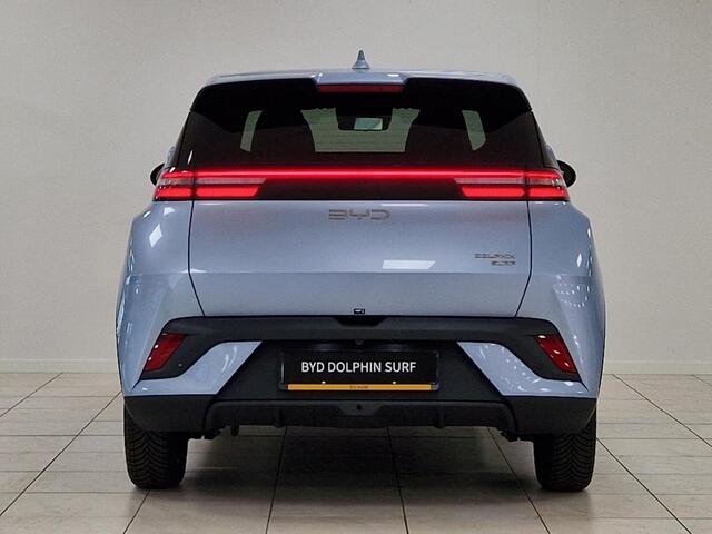 BYD Dolphin SURF Active 30 kWh Camera l Apple Carplay l Android Auto