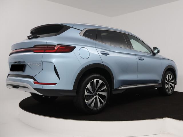 BYD Seal U 1.5 DM-i FWD Boost | Inclusief ¤ 3000,- ACTIE | 100% Nieuw & Origineel Nederlands | 80 KM Elektrisch bereik