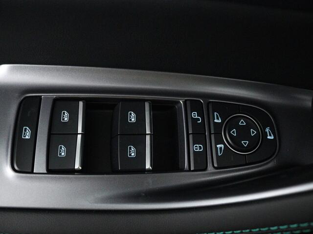 BYD Seal U 1.5 DM-i FWD Boost | Inclusief ¤ 3000,- ACTIE | 100% Nieuw & Origineel Nederlands | 80 KM Elektrisch bereik