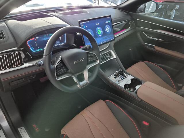 BYD Seal U 1.5 DM-i FWD Boost | Plug-In Hybrid | Stoelverwarming | Panoramisch Schuifdak | 360° Camera |