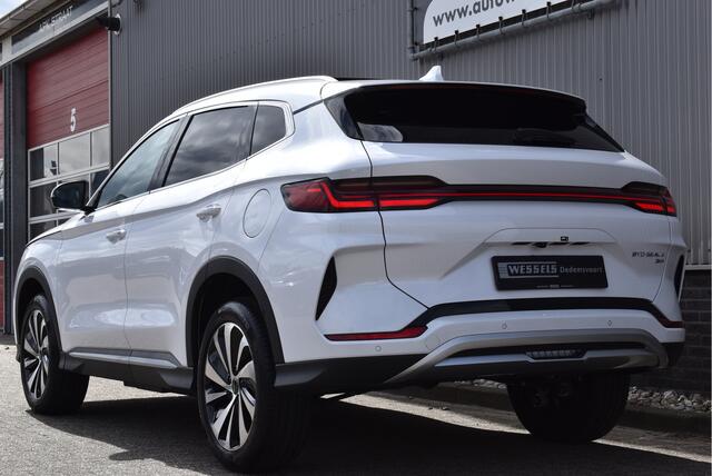 BYD Seal U 1.5 DM-i FWD Boost Panorama, Head up, Virtual cockpit, Leder, Infinity music, 360", Keyless