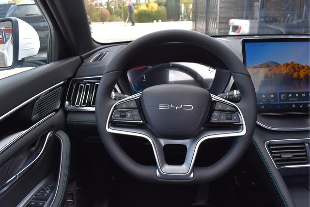 BYD Seal U 1.5 DM-i FWD Boost Panorama, Head up, Virtual cockpit, Leder, Infinity music, 360", Keyless