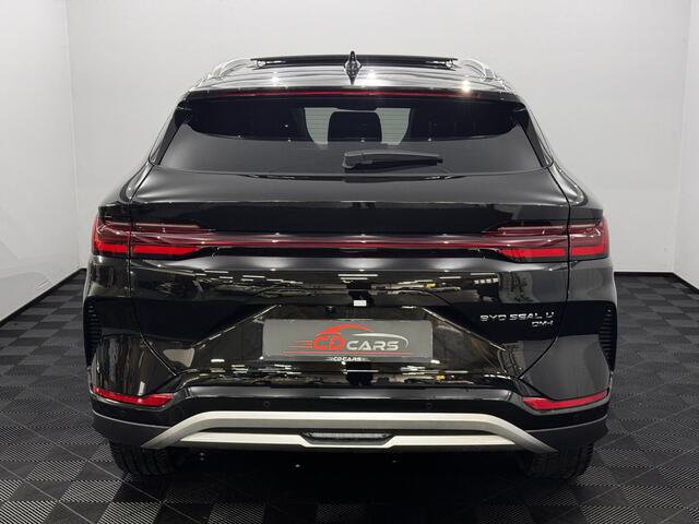 BYD Seal U 1.5 DM-i FWD Boost 6 Op Voorraad Direct Leverbaar 360 Camera, Pano, Leder, Navi, Infinity, Elektrische achterklep, Head-up display, 6 jaar garantie