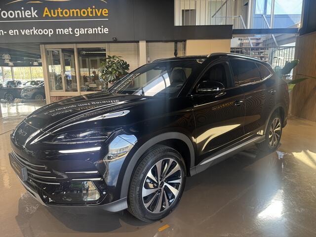 BYD Seal U PHEV DM-I Boost 1.5 DM-i FWD Boost 218 pk Panorama Leder interieur . El achterklep, Navigatie Draaibaar touchscreen .