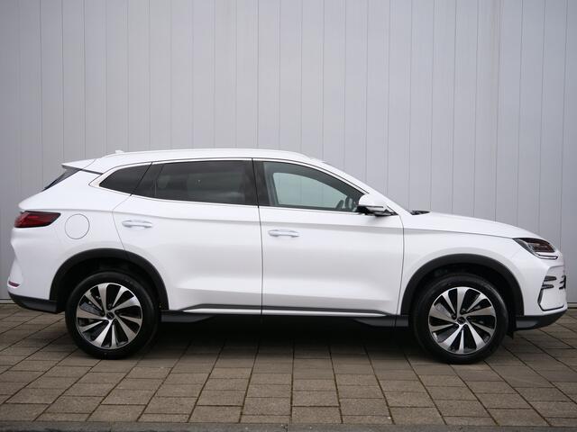 BYD Seal U 1.5 DM-i FWD Comfort 218 Pk 26,6 kWh PHEV Leder / Panoramadak / 125 km elektr. actieradius