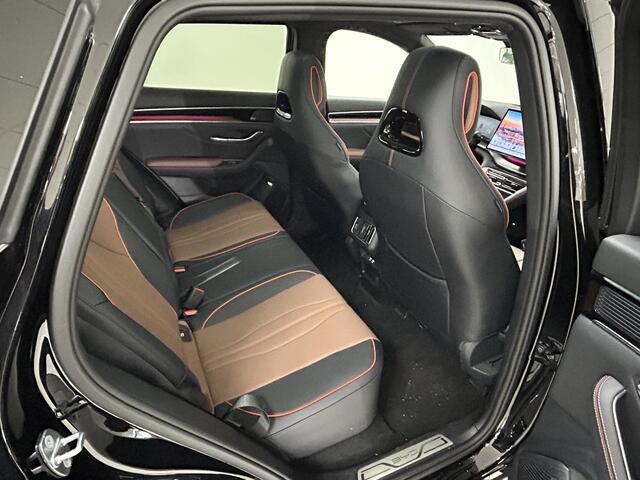 BYD Seal U 1.5 DM-i FWD Boost BLACK EDITION