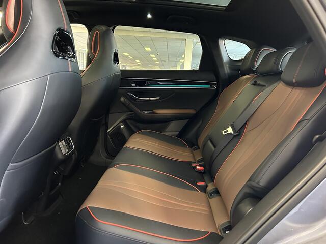 BYD Seal U 1.5 DM-i FWD Boost BRUIN LEDER | DIRECT UIT VOORRAAD LEVERBAAR + VOORRAAD VOORDEEL!