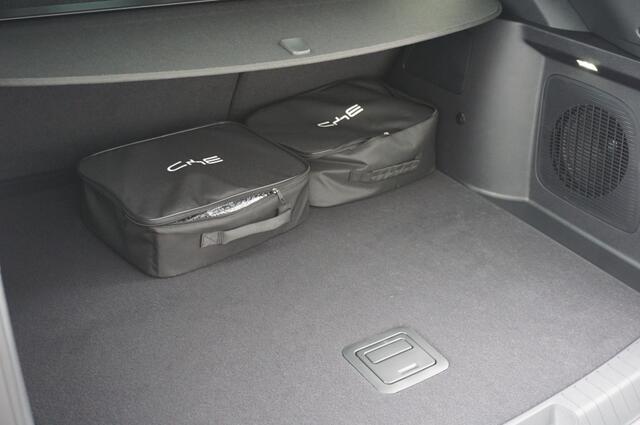 BYD Seal U 1.5 DM-i FWD Boost 218 PK | SUPER LUXE | 6JR GARANTIE | NIEUW!