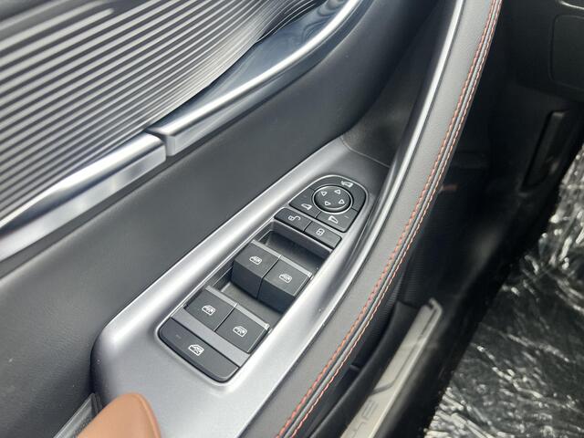 BYD Seal U 1.5 DM-i FWD Boost | Zwart-Bruin interieur| PHEV |
