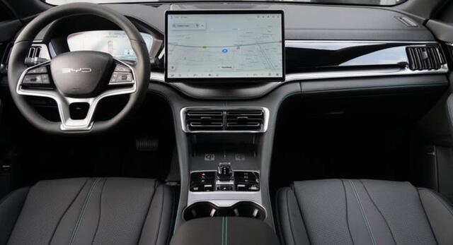 BYD Seal U 1.5 DM-i FWD Boost Special Black Blue Edition
