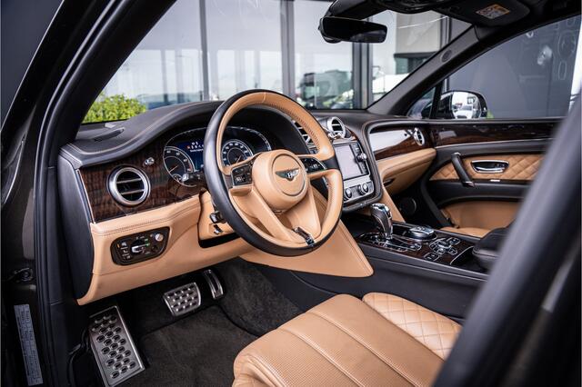 Bentley Bentayga 6.0 W12 First Edition - Panorama | NAIM | Massage | Stoelkoeling | Elek. Trekhaak
