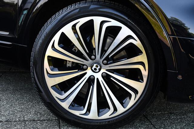 Bentley Bentayga 4.0 V8 First Edition |Naim|Panoramdak|22inch|Head-up|Massage|Touring|