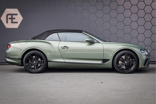 Bentley CONTINENTAL GTC 4.0 V8 | ALPINE GREEN | NEW BENTLEY SERVICE | SPORTUITLAAT | NEKVERWARMING | STUURWIELVERWARMING | STOELKOELING/VERWARMING | STOELMASSAGE | BLACK SPECIFICATION | APPLE CARPLAY | DAB | WARMTEWEREND GLAS | KEYLESS ENTRY/START | ETC.