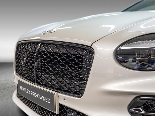 Bentley CONTINENTAL GT Speed V8 |Touring Spec|Comfort spec|White Sand