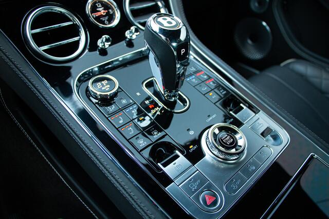 Bentley CONTINENTAL GTC 6.0 W12 635PK | (ExportPrice) | Centenary | ACC | 360 Cam | Nightvision | Mulliner | Head Up | B&O | Neck Warm | Massage | Ventilation | Lane & Side Assist | Softclose | Apple Carplay | 22"| Stearingheating | 100 Year Bentley | Dealer Maintance.