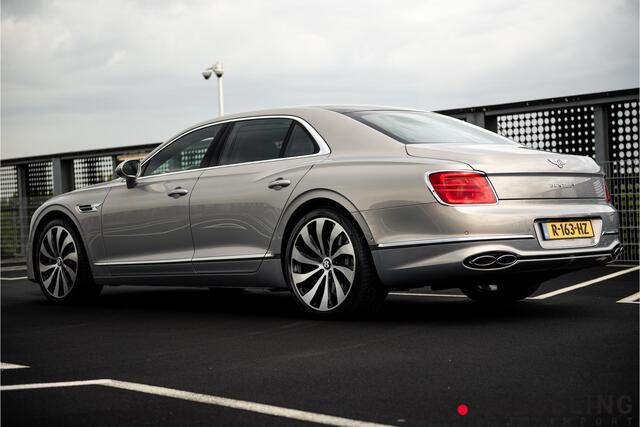 Bentley Flying Spur 4.0 V8 | Extreme Silver | Massage