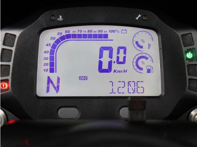 Carver Cargo 5.4 kWh | 100% Elektrisch | 45 km/u | Bluetooth audio | Verwarming